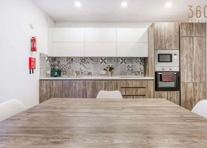 Daire Fiftynine With Maltese Charm